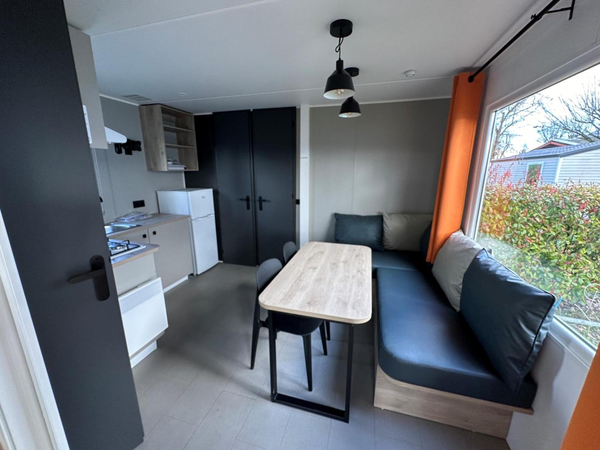 Team Holiday - Camping Du Petit Pont Arvert Ngoại thất bức ảnh